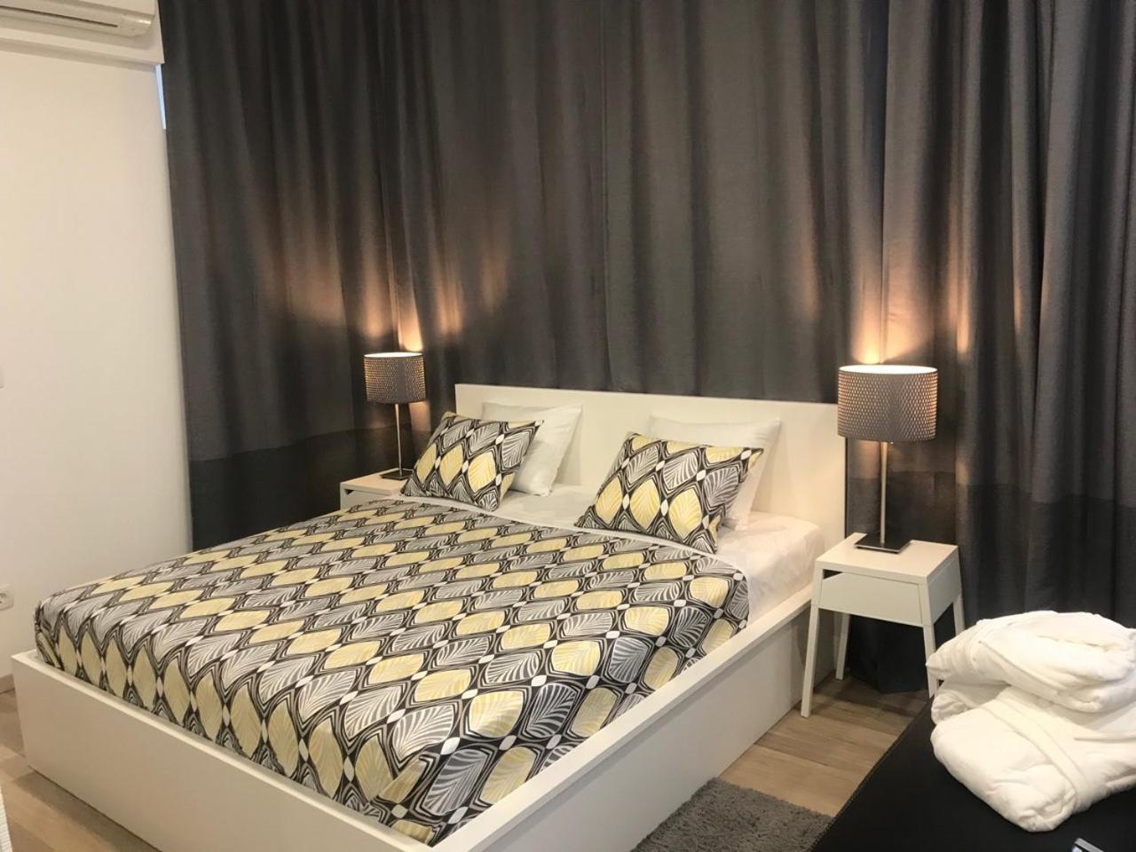 Apartment Aspalathos Centar - City Center, A Few Minutes' Walking Distance To The Unesco Palace, Parking Lot In Front Of The Apartment Спліт Екстер'єр фото